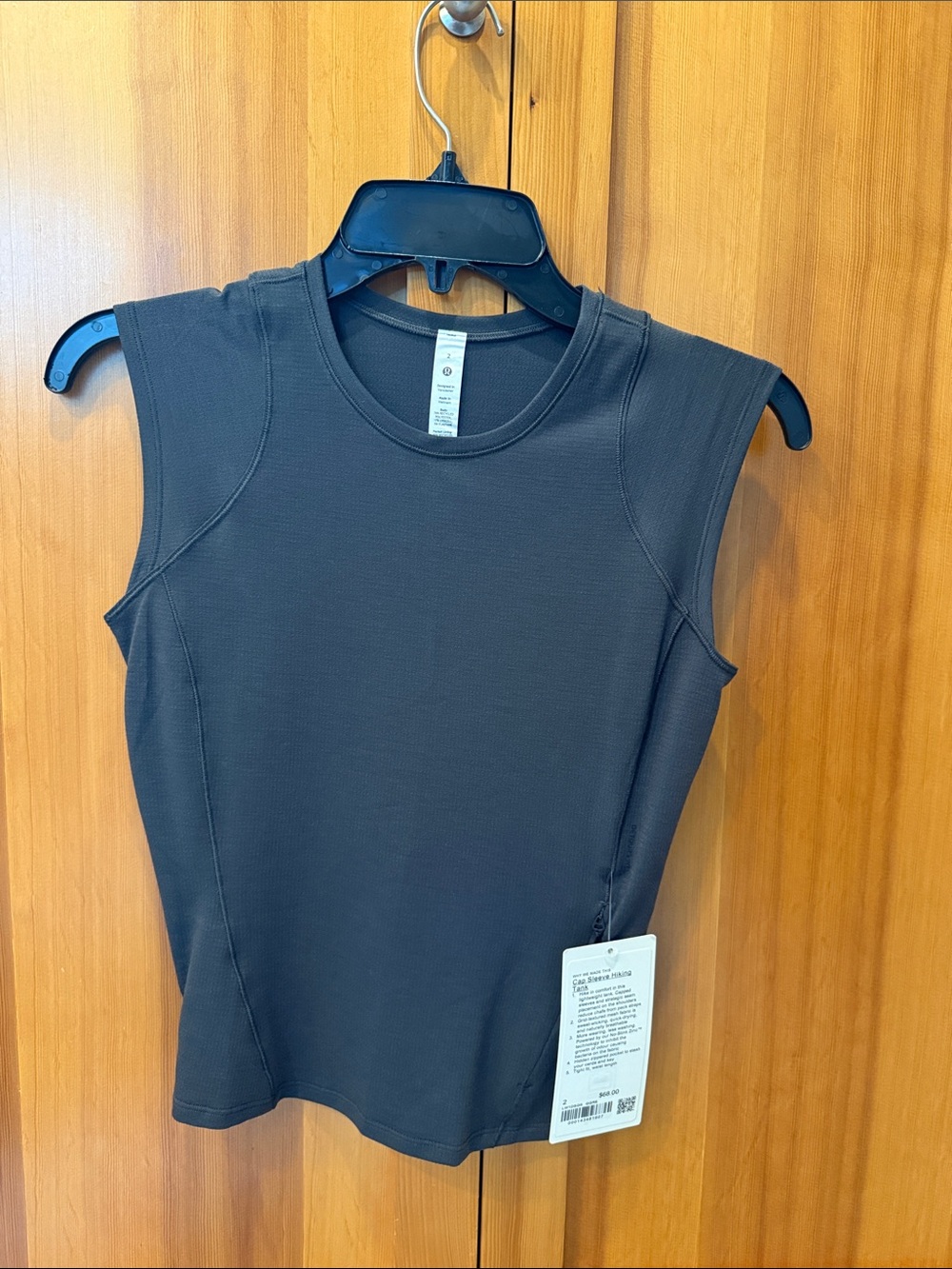 lululemon athletica Black Sleeveless Ribbed Tank